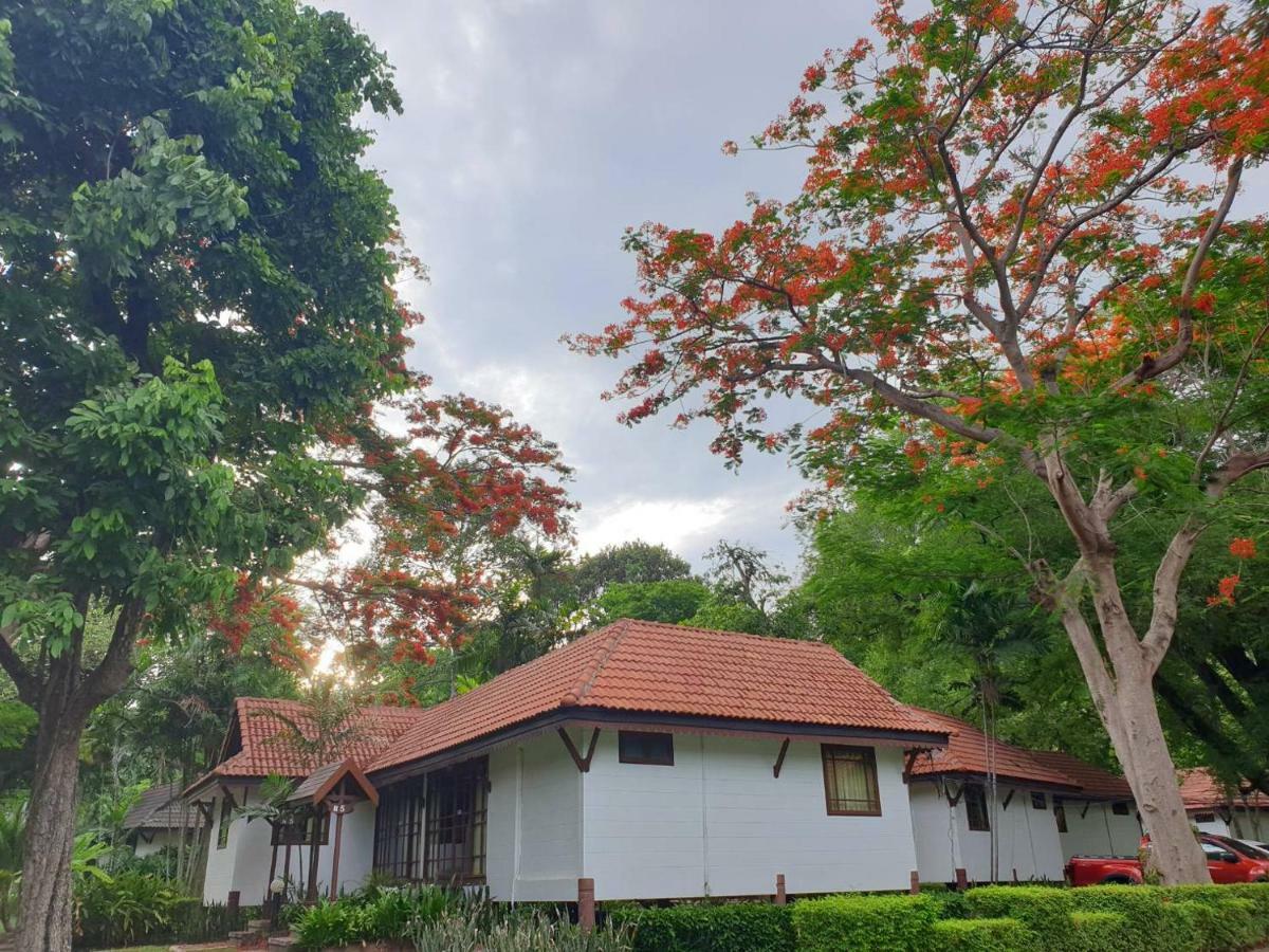 Supalai Pasak Resort Hotel And Spa Kaeng Khoi Εξωτερικό φωτογραφία